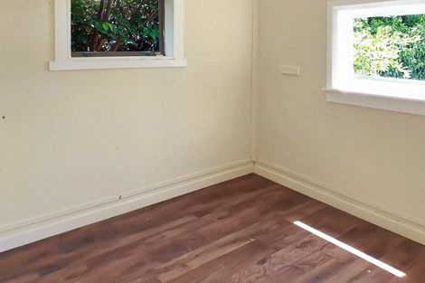 Photo of property in 37 Manuka Street, Castlecliff, Whanganui, 4501