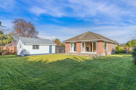 Photo of property in 27 Bourne Crescent, Papanui, Christchurch, 8053