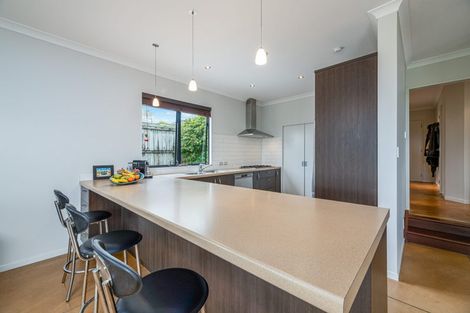 Photo of property in 19 Highfields Terrace, Henderson, Auckland, 0612