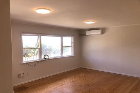 Photo of property in 79 Royal View Road, Te Atatu South, Auckland, 0610