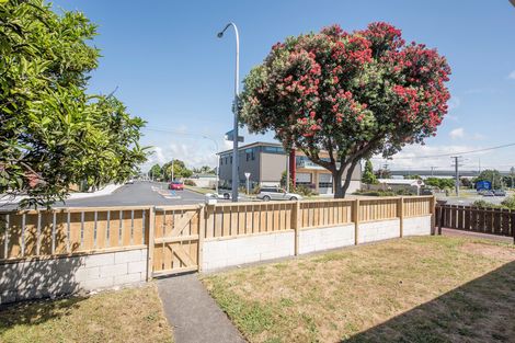 Photo of property in 9a Golf Road, Mount Maunganui, 3116
