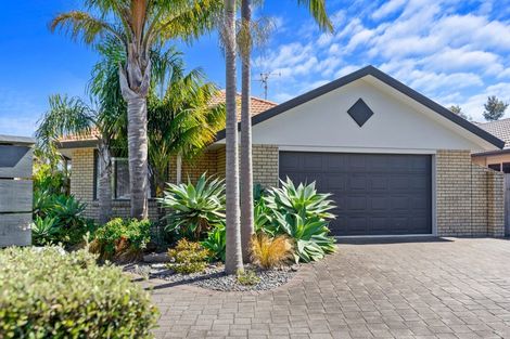 Photo of property in 16a Haven Grove, Papamoa Beach, Papamoa, 3118