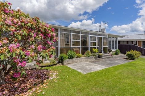 Photo of property in 28 Marlborough Street, Levin, 5510