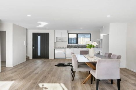 Photo of property in 30c Tawa Crescent, Manurewa, Auckland, 2102