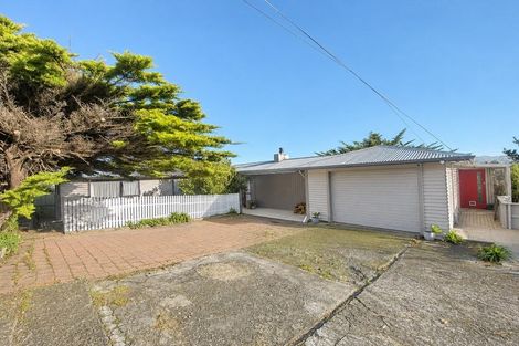 Photo of property in 126 Buckley Road, Southgate, Wellington, 6023