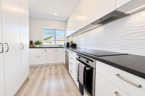 Photo of property in 2/7 Bencard Place, Hoon Hay, Christchurch, 8025