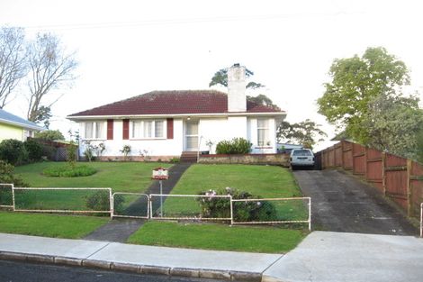Photo of property in 8 Lawrence Place, Otara, Auckland, 2023