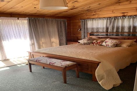 Photo of property in 14 Petrie Street, Pomare, Rotorua, 3015