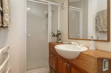 Photo of property in 31 Chesham Avenue, Waipahihi, Taupo, 3330