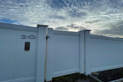 Photo of property in 20 Glendene Avenue, Glendene, Auckland, 0602