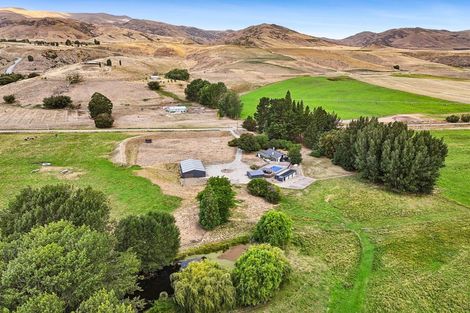 Photo of property in 723 Ardgour Road, Tarras, Cromwell, 9383
