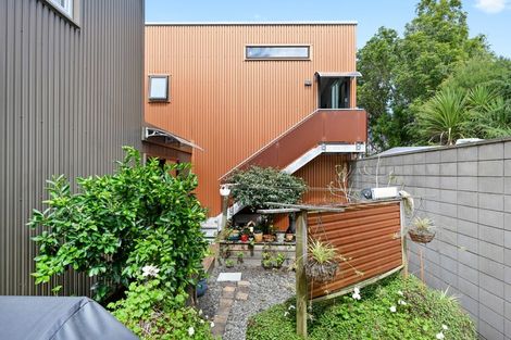 Photo of property in 1a Harrowfield Drive, Harrowfield, Hamilton, 3210