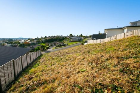 Photo of property in 93 Oteki Park Drive, Welcome Bay, Tauranga, 3112