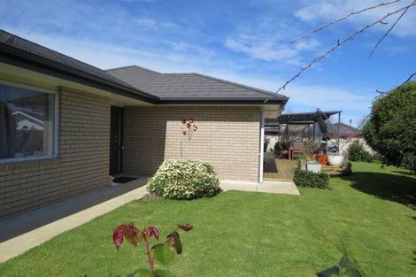 Photo of property in 37 Mary-ellen Place, Coromandel, 3506