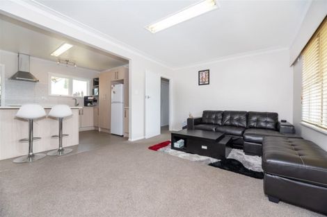 Photo of property in 3/3 Sutton Crescent, Papatoetoe, Auckland, 2025