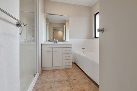 Photo of property in 5 Noone Close, Onerahi, Whangarei, 0110