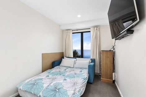 Photo of property in 2/148 Evans Bay Parade, Roseneath, Wellington, 6021