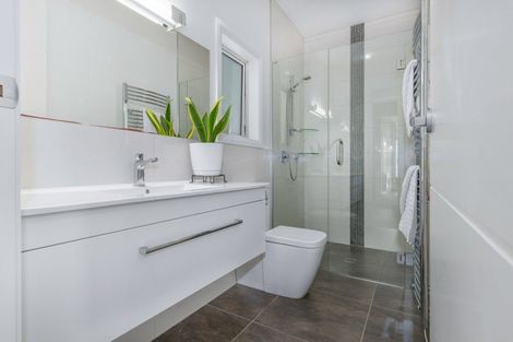 Photo of property in 18 Kahurangi Heights, Aotea, Porirua, 5024