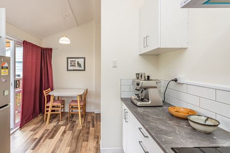 Photo of property in 6 Park Place, Whanganui, 4500