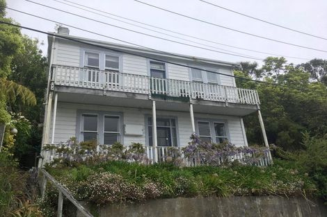 Photo of property in 6 Paisley Terrace, Karori, Wellington, 6012
