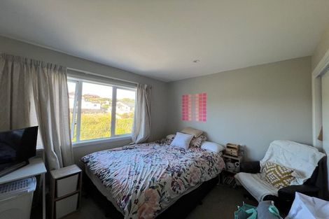 Photo of property in 6 Glide Lane, Whitby, Porirua, 5024