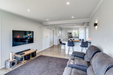 Photo of property in 47 Clarence Cox Crescent, Pirimai, Napier, 4112