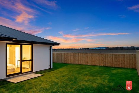 Photo of property in 41 Mehrtens Crescent, Woodend, 7691