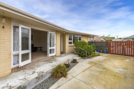 Photo of property in 7 Glenrowan Avenue, Avondale, Christchurch, 8061