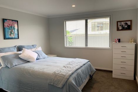 Photo of property in 28 Matthews Crescent, Cromwell, 9310