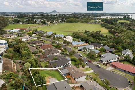 Photo of property in 32a Waipuna Grove, Welcome Bay, Tauranga, 3112