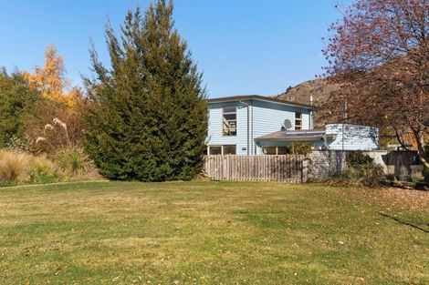 Photo of property in 2 Morning Star Terrace, Arthurs Point, Queenstown, 9371