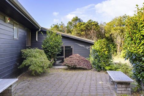 Photo of property in 10 Pukawa Road, Pukawa Bay, Turangi, 3381