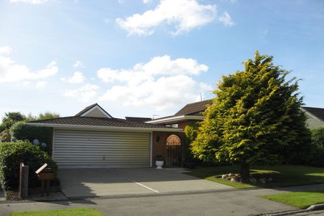 Photo of property in 6 Camrose Place, Ilam, Christchurch, 8041