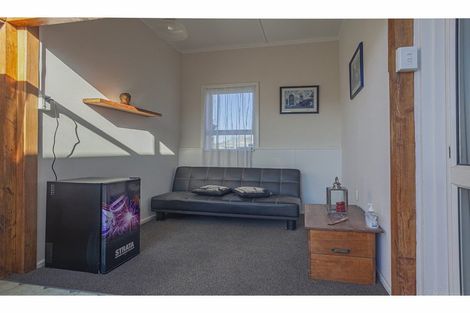 Photo of property in 4 Saint George Street, Watlington, Timaru, 7910