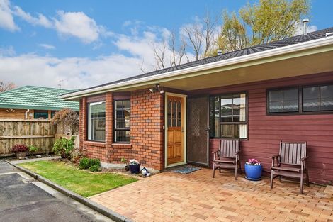 Photo of property in 104 Oxford Street, Tawa, Wellington, 5028