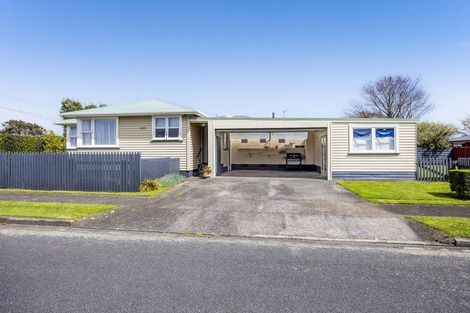 Photo of property in 25 Waihi Road, Hawera, 4610