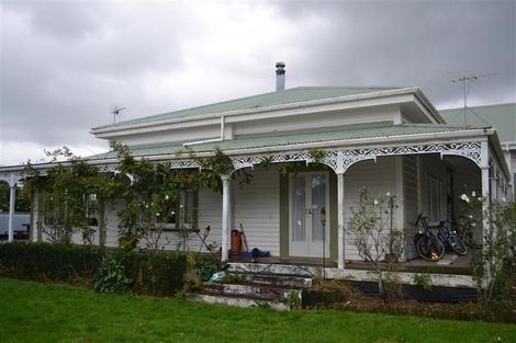 Photo of property in 26 Takiroa Street, Urenui, 4375