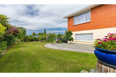 Photo of property in 11 Oxford Street, Waimate, 7924