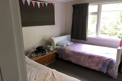 Photo of property in 1 Woodstock Place, Hokowhitu, Palmerston North, 4410