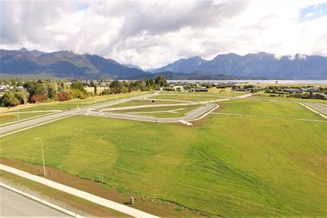 Photo of property in 20 Marakura Drive, Te Anau, 9600