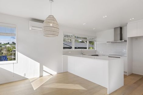 Photo of property in 127-127a Gowing Drive, Meadowbank, Auckland, 1072