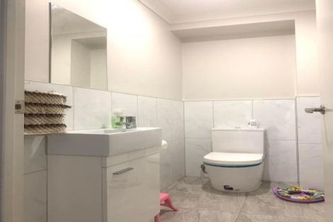 Photo of property in 30c Alfriston Road, Manurewa East, Auckland, 2102