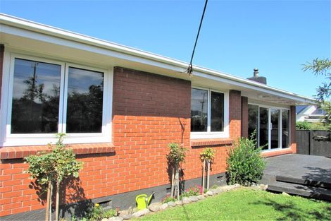 Photo of property in 14 Hickson Street, Featherston, 5710