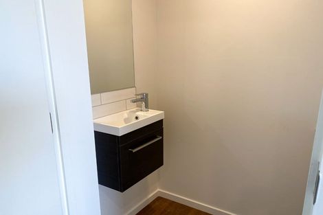 Photo of property in 2/331 Lincoln Road, Addington, Christchurch, 8024