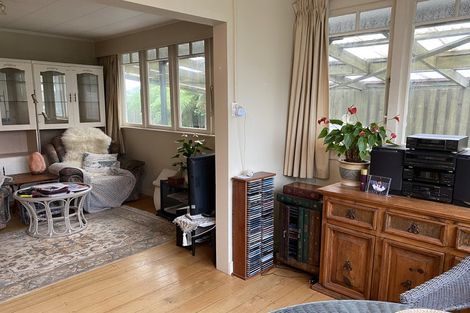 Photo of property in 5 Corbett Street, Hector, 7822