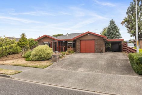Photo of property in 28 Cedar Drive, Paraparaumu Beach, Paraparaumu, 5032