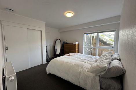 Photo of property in 24a Parklands Drive, Karori, Wellington, 6012