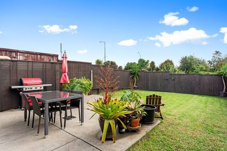 Photo of property in 30 Station Street, Hobsonville, Auckland, 0618