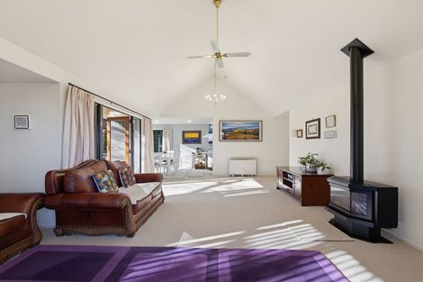 Photo of property in 2/4 Bevington Street, Avonhead, Christchurch, 8042