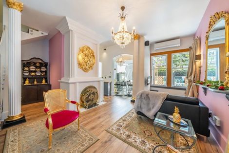 Photo of property in 24 Hobson Street, Thorndon, Wellington, 6011